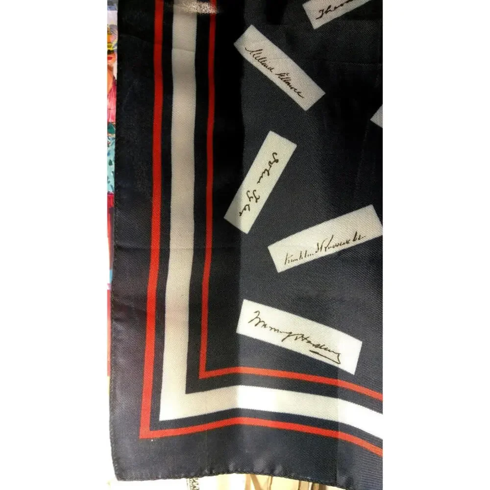 Vintage Scarf USA PRESIDENTS SIGNATURES Americana JULY 4TH Blue Scarf Acetate